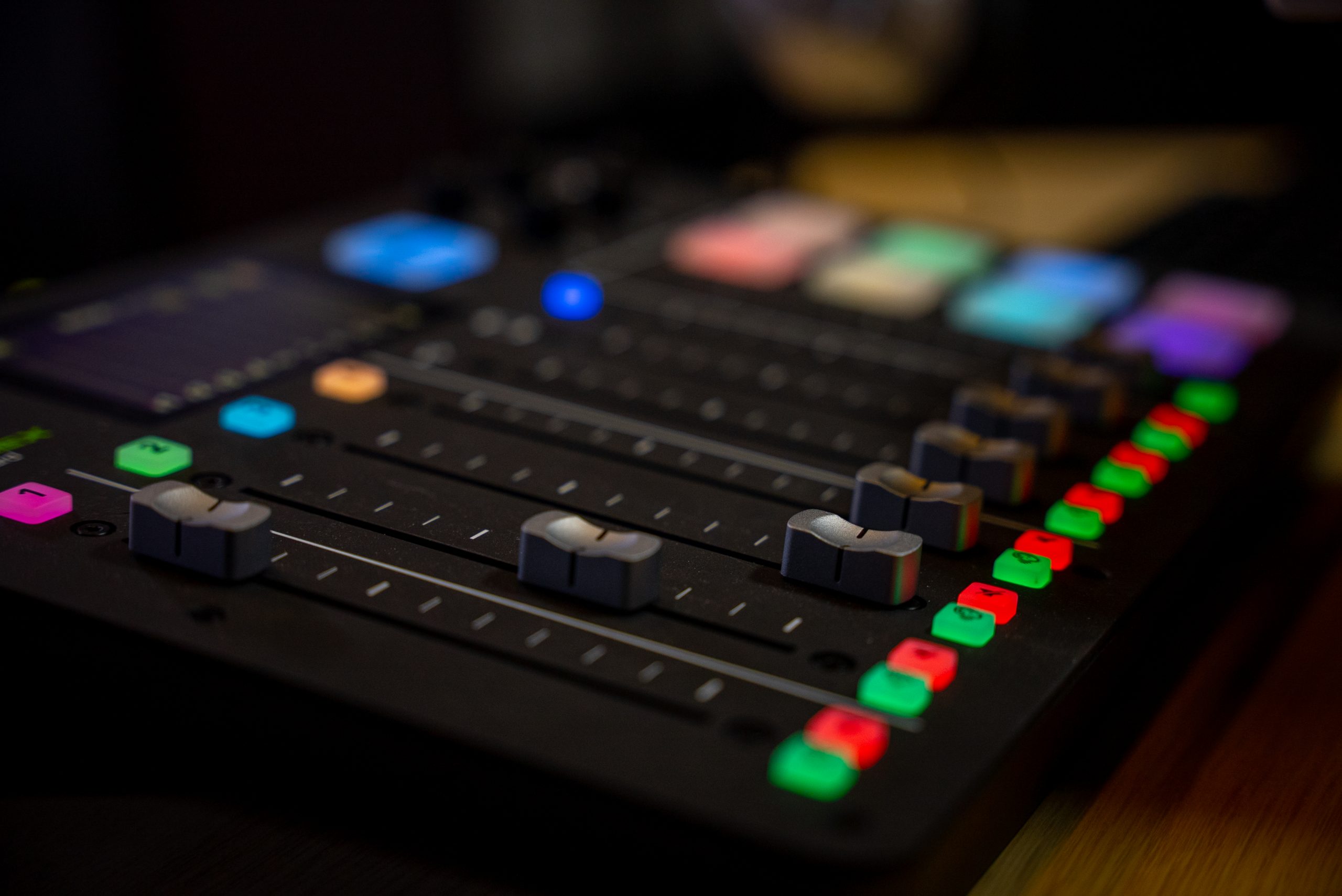 Podcast Lounge - Image 6